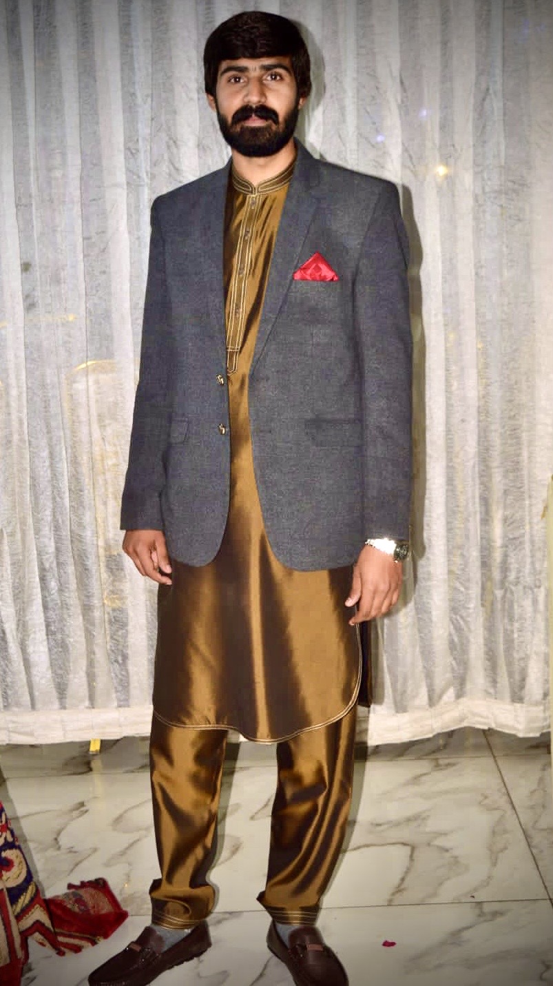 ZEESHAN HAMEED ( SHANI )